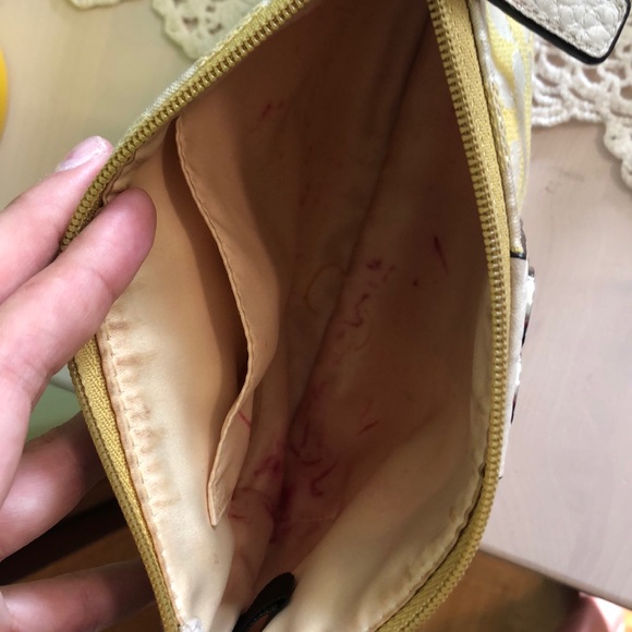 Yellow coach wristlet - Picture 5 of 5